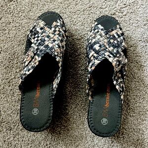 Bernie never slip ons